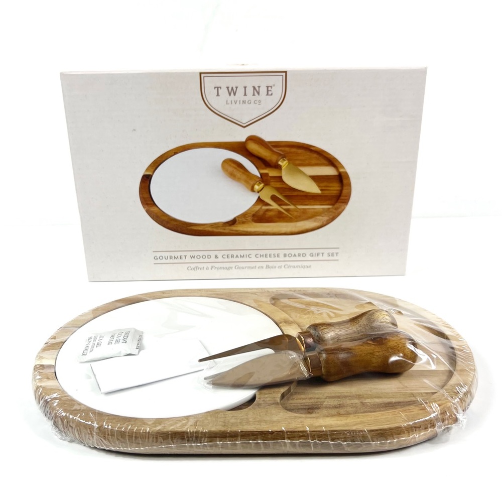 NEW Gourmet Wood & Ceramic Cheese Board Gift Set